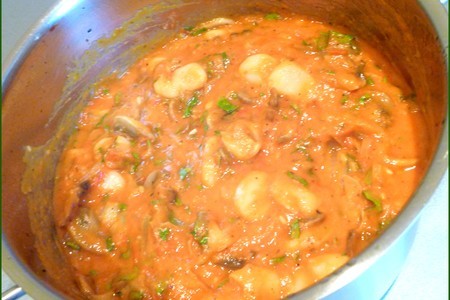 Рагу фасолево-грибное в томатном соусе: шаг 7