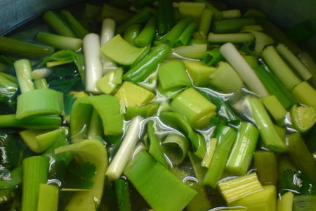 Крем -суп из зелёной спаржи и порея  "бархатный": шаг 2