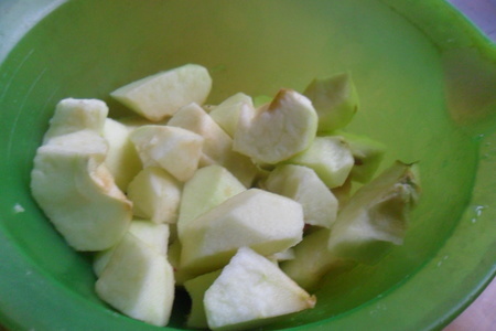 Галета из постного теста с яблоками и брусникой: шаг 5