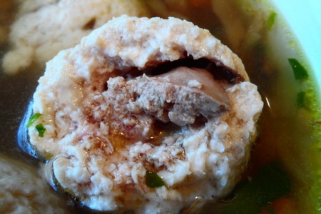 Суп с гречневой крупой,грибами и фрикадельками(фрикадельки с сюрпризом): шаг 8