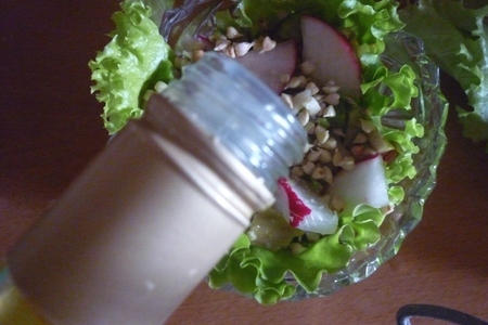 Весенний салат из ростков гречи: шаг 3