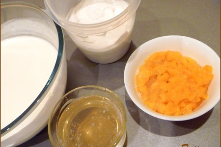 Торт освежающий,сливочно-йогуртовый с персиками: шаг 7