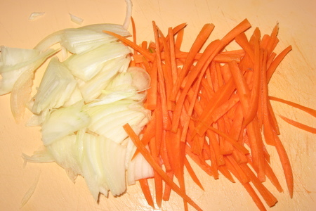 Лапша с говядиной и овощами в соусе терияке: шаг 1
