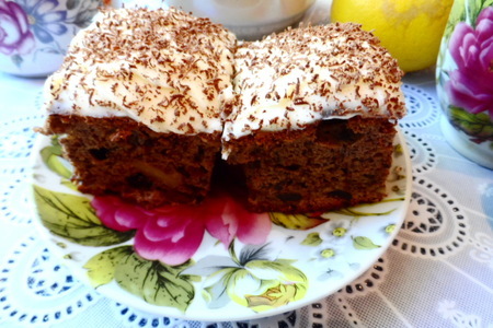 Шоколадный кекс-пирог с черносливом и орехами.: шаг 7
