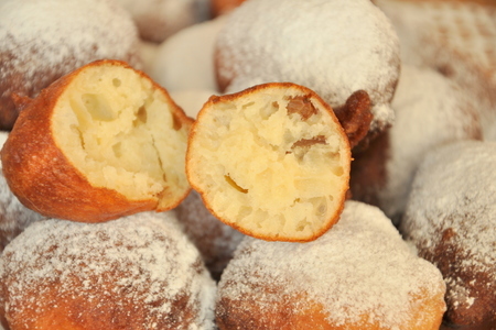 Oliebollen - голландские рождественские пончики: шаг 7