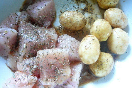 Шашлычок из маринованного молодого картофеля с мясом птицы: шаг 2