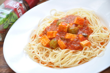 Томатный соус с тофу и оливками для спагетти: шаг 3