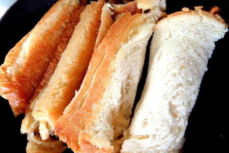 Хлебные трубочки с сыром: шаг 8