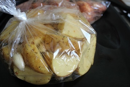 Запеченные свиные ребрышки с ароматным картофелем: шаг 4