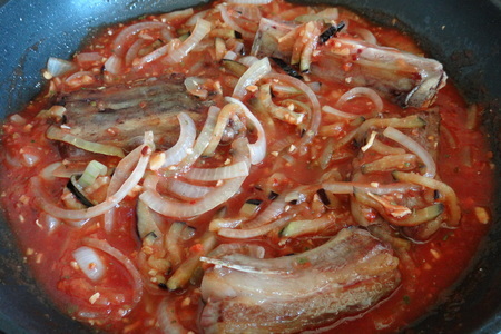 Баранина в томатном соке с домашней лапшей: шаг 5
