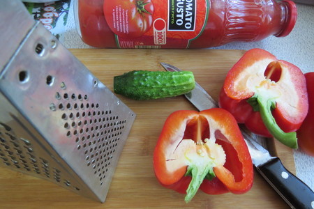 Холодный томатный суп по мотивам «гаспачо» с горячим халуми: шаг 2