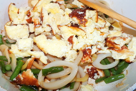 Рис с омлетом и кальмарами по-тайски: шаг 7