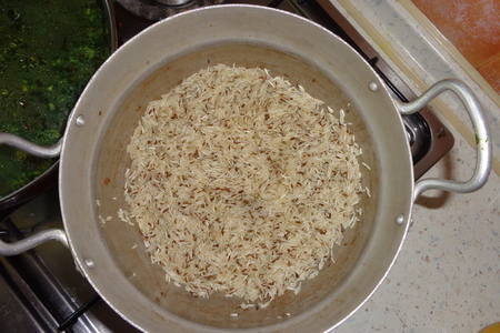 Jeera rice-традиционный рис с зирой всея индия): шаг 3