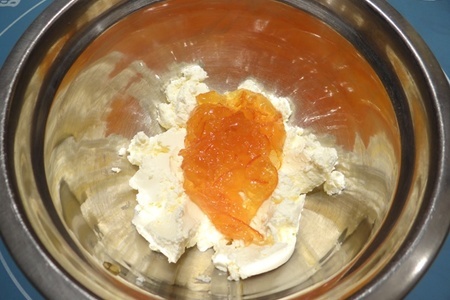 Булочки с начинкой из апельсинового джема и сливочного творожного сыра: шаг 6