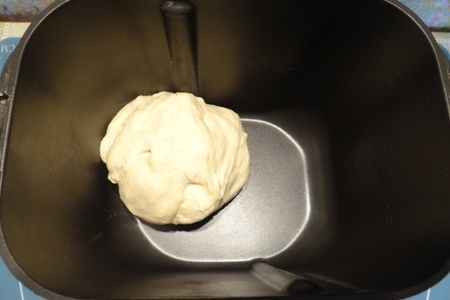 Пирожки "крабики" с начинкой из творога и сушеной клюквы.: шаг 3