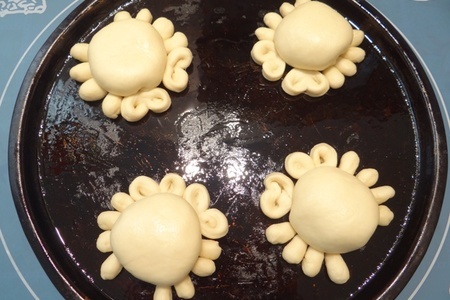Пирожки "крабики" с начинкой из творога и сушеной клюквы.: шаг 20