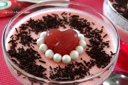 Творожно-клубничный десерт "валентинка": шаг 7