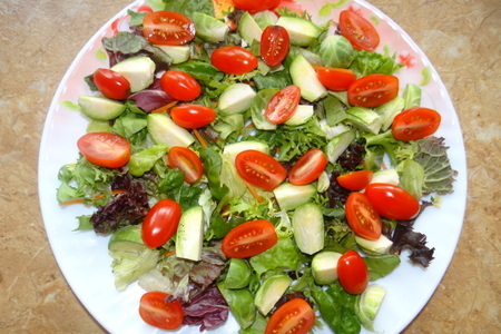 Салат витаминный с моцареллой unagrande и ароматной заправкой: шаг 2