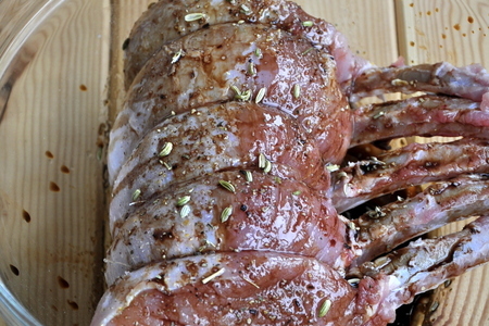 Мясо на косточке маринованное в бальзамическом уксусе и оливковом масле с прованскими травами: шаг 2