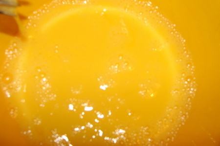 Котлетки из сыра с пикантной начинкой и соус из шампанского: шаг 7