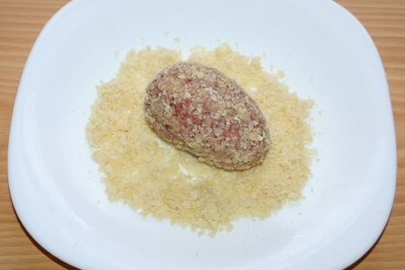 Мясные мини-зразы с сырной начинкой с рисом басмати mix  и овощами "птичье гнездо" за 20 минут: шаг 4