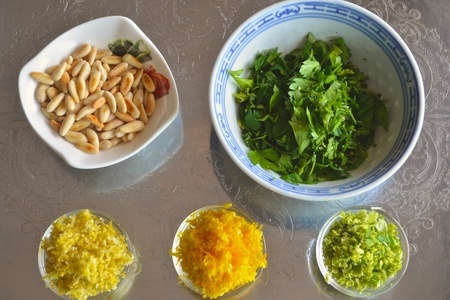 Форель томленая в оливковом масле с конфи и жульеном из лука-порея: шаг 9