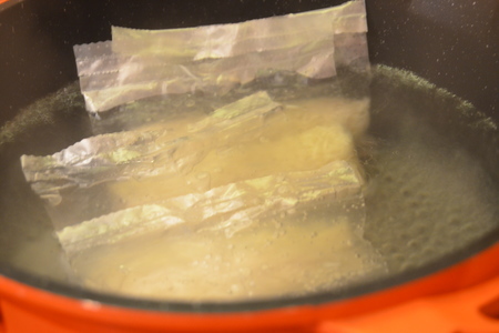 Рис "индика браун" со сливочно-рыбным соусом "хрен" за 35 минут.: шаг 2