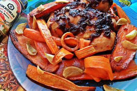 Курица с луковым конфитюром и морковкой: шаг 8