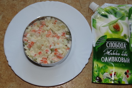 Салат "оливье" с креветками и дайконом: шаг 3