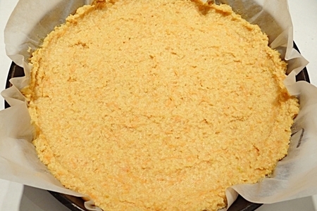 Пирог с сыром и томатами черри из пшенной каши: шаг 4