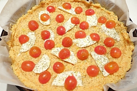 Пирог с сыром и томатами черри из пшенной каши: шаг 6