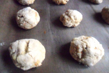 Морковно-ореховое печенье с трещинками: шаг 8