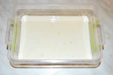 Йогуртовое желе с карамельным матте: шаг 3