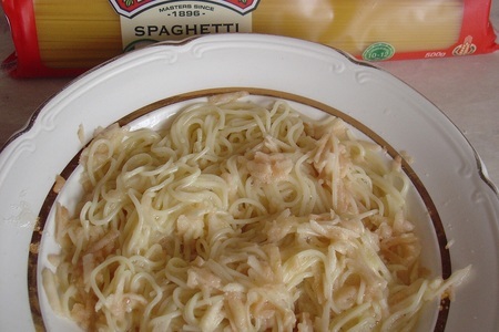 Мягкие вафли из спагетти borges и яблок под клубнично-яблочным соусом: шаг 3