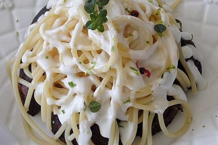 Спагетти со сливочным соусом альфредо и грибами шитаки: шаг 5