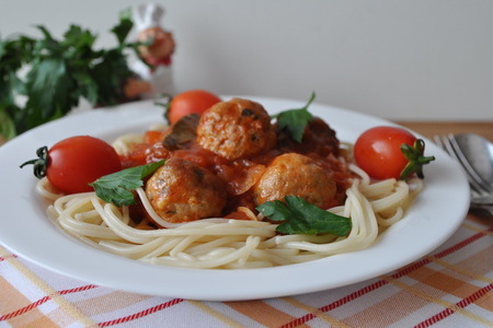 Спагетти с польпетте  (фрикадельками по-сицилийски в остро-кисло-сладком соусе): шаг 8
