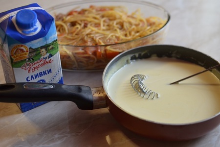 Спагетти запеченные в двух соусах: шаг 7