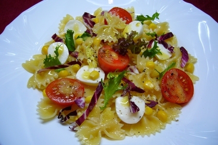 Салат с фарфалле, помидорами черри и сыром моцарелла: шаг 6