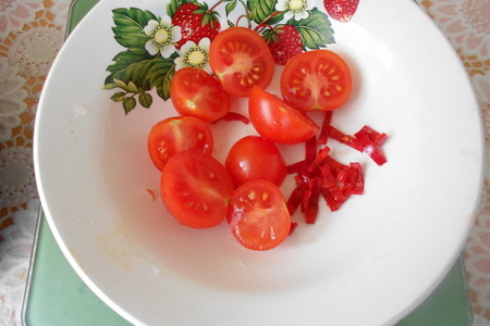 Салат с фарфалле, куриными шариками в кунжуте и с овощами: шаг 6