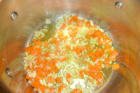 Ароматный томатный суп с пастой fusilli и базиликом: шаг 2