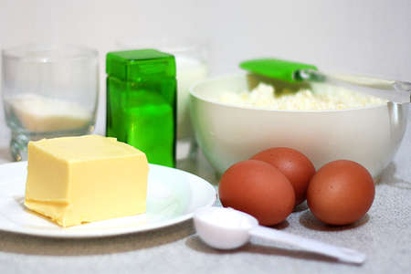 Сыр плавленый (и хлебные булочки из «ночного» теста): шаг 1