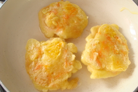 Оладьи апельсиново-морковные (завтрак): шаг 5