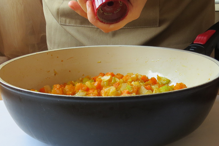 Паста в густом, томатном соусе с овощами: шаг 5