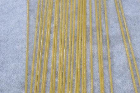 Спагетти в солярии  : шаг 2