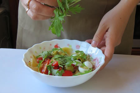 Легкий рыбный салат с оливками: шаг 4