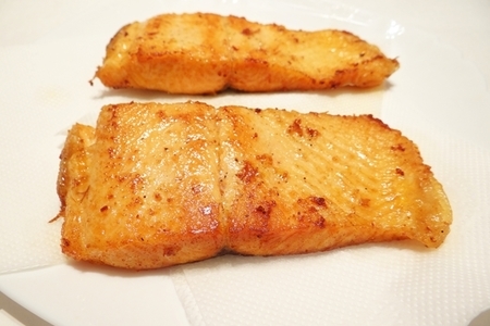 Филе лосося в сливочном соусе с каперсами: шаг 5