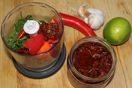 Стейк из говядины и томатным чимичурри: шаг 2