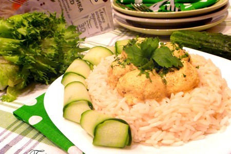 Рис с куриными фрикадельками в сметанном-карри соусе: шаг 4