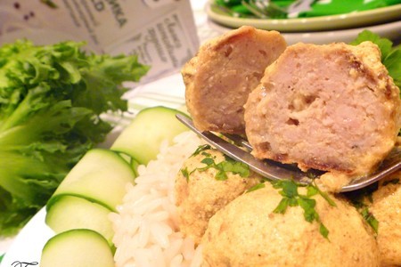 Рис с куриными фрикадельками в сметанном-карри соусе: шаг 5
