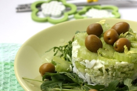 Рисовый салат с редькой и сельдереем из серии "зелёненький он был": шаг 6